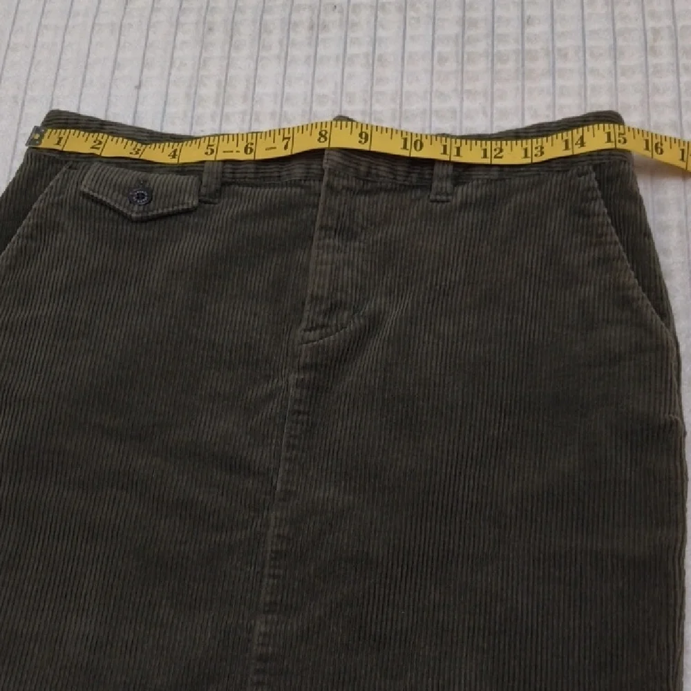 Olive Corduroy Pencil Skirt Size 4 Feminine Pumpkin Patch Pictures Whimsigoth - Picture 16 of 16